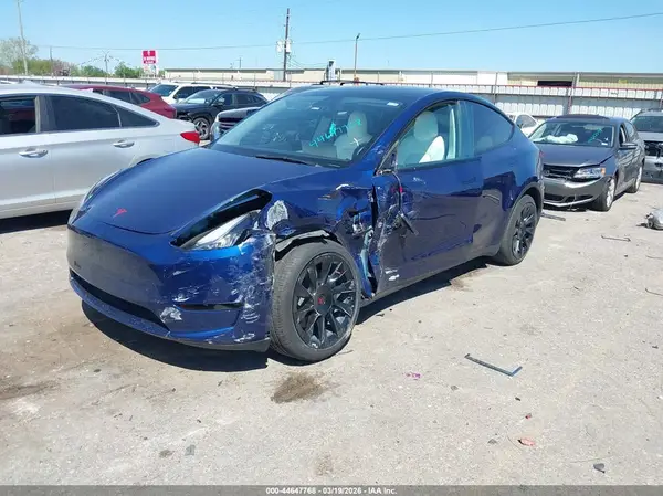 5YJYGAEE8MF297969 2021 TESLA MODEL Y - Image 2