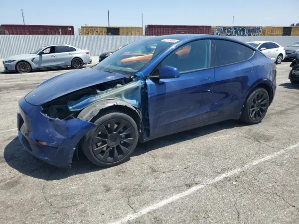 5YJYGAEE8MF305133 2021 TESLA MODEL Y - Image 1
