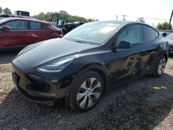 5YJYGAEE9MF116071 2021 TESLA MODEL Y - Image 1