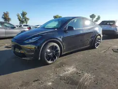 5YJYGAEE9MF150043 2021 TESLA MODEL Y