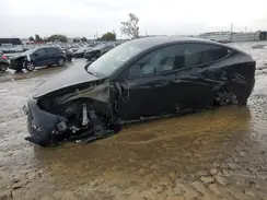 5YJYGAEE9MF153928 2021 TESLA MODEL Y