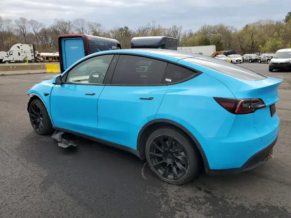 5YJYGAEE9MF191031 2021 TESLA MODEL Y - Image 2
