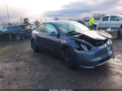 5YJYGAEE9MF197606 2021 TESLA MODEL Y