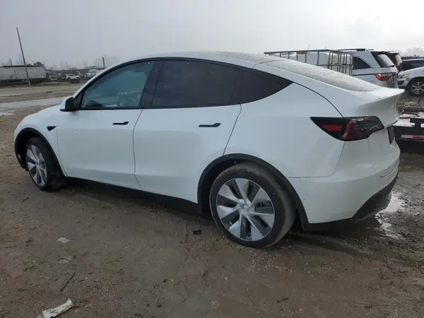5YJYGAEE9MF202285 2021 TESLA MODEL Y - Image 2