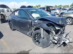 5YJYGAEE9MF214078 2021 TESLA MODEL Y