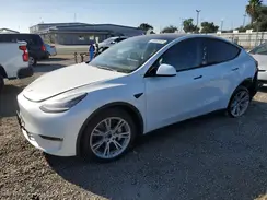 5YJYGAEE9MF232113 2021 TESLA MODEL Y