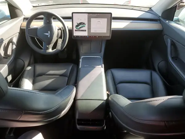 5YJYGAEE9MF232113 2021 TESLA MODEL Y - Image 8