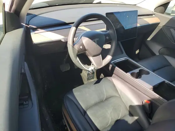 5YJYGAEE9MF237781 2021 TESLA MODEL Y - Image 8