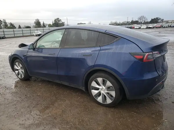 5YJYGAEE9MF275866 2021 TESLA MODEL Y - Image 2