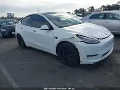 5YJYGAEE9MF283644 2021 TESLA MODEL Y