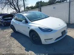 5YJYGAEE9MF284678 2021 TESLA MODEL Y