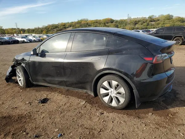 5YJYGAEE9MF293770 2021 TESLA MODEL Y - Image 2