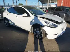 5YJYGAEEXMF112658 2021 TESLA MODEL Y