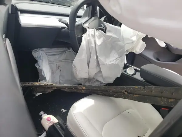 5YJYGAEEXMF130982 2021 TESLA MODEL Y - Image 8