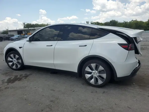 5YJYGAEEXMF141870 2021 TESLA MODEL Y - Image 2
