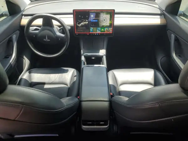 5YJYGAEEXMF141870 2021 TESLA MODEL Y - Image 8