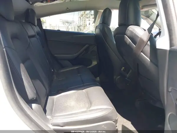 5YJYGAEEXMF158832 2021 TESLA MODEL Y - Image 8