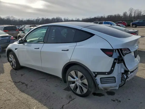 5YJYGAEEXMF212291 2021 TESLA MODEL Y - Image 2