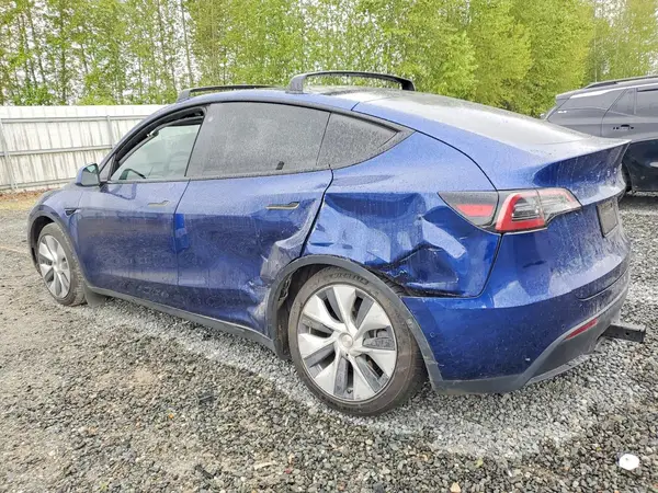 5YJYGAEEXMF214039 2021 TESLA MODEL Y - Image 2