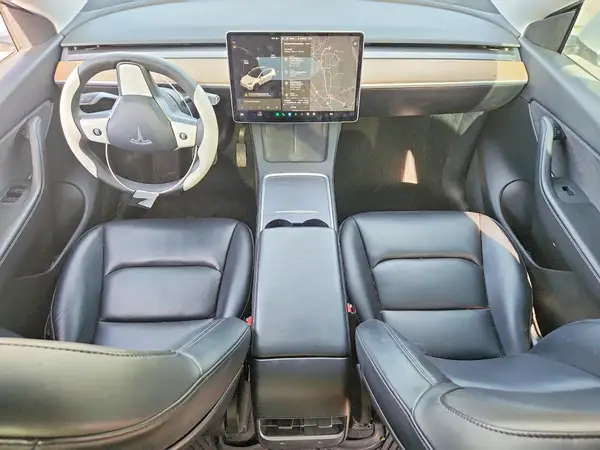 5YJYGAEEXMF217863 2021 TESLA MODEL Y - Image 8