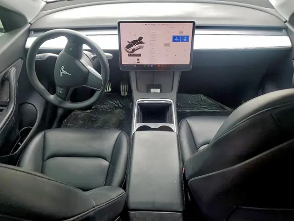 5YJYGAEEXMF218348 2021 TESLA MODEL Y - Image 8