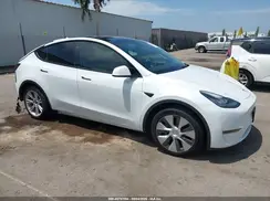 5YJYGAEEXMF243752 2021 TESLA MODEL Y