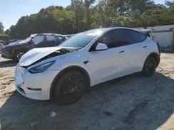 5YJYGAEEXMF255268 2021 TESLA MODEL Y