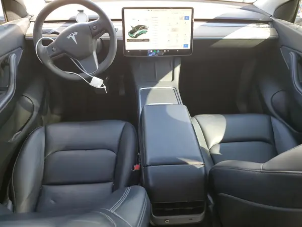 5YJYGAEEXMF255268 2021 TESLA MODEL Y - Image 8