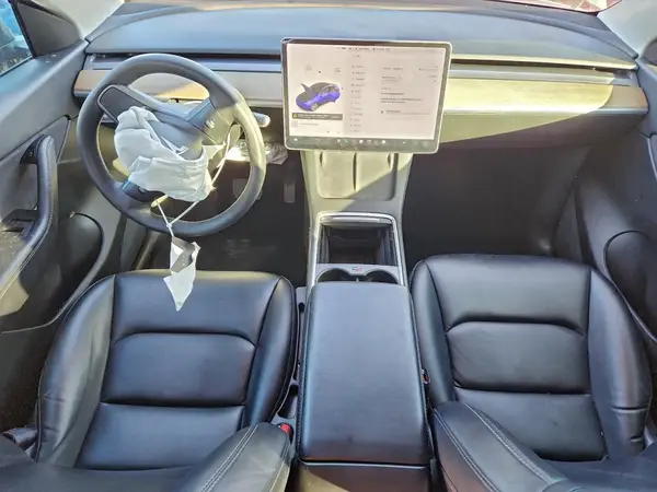 5YJYGAEEXMF260700 2021 TESLA MODEL Y - Image 8