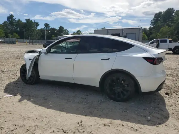5YJYGAEEXMF268294 2021 TESLA MODEL Y - Image 2