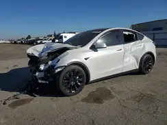 5YJYGAEEXMF281952 2021 TESLA MODEL Y