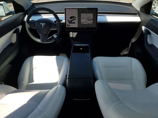 5YJYGAEEXMF298637 2021 TESLA MODEL Y - Image 8