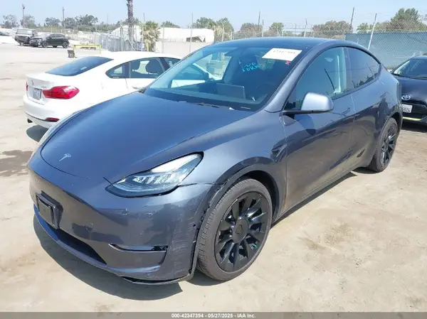 5YJYGAEEXMF299450 2021 TESLA MODEL Y - Image 2