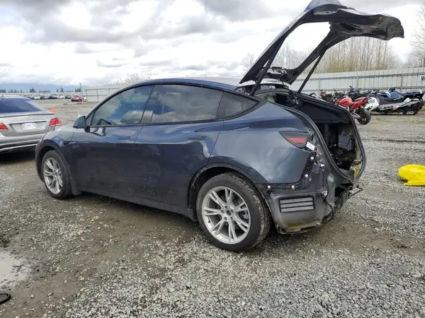 5YJYGAEEXMF300144 2021 TESLA MODEL Y - Image 2