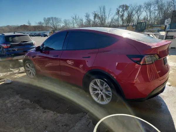 5YJYGAEEXMF306672 2021 TESLA MODEL Y - Image 2