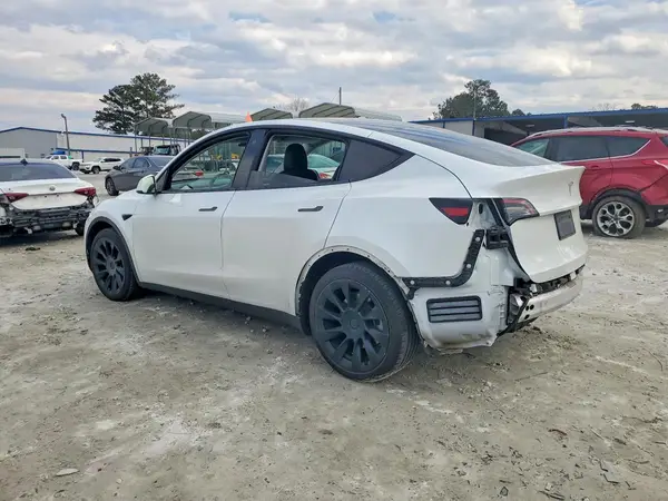 5YJYGDED0MF103718 2021 TESLA MODEL Y - Image 2
