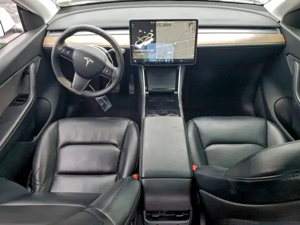 5YJYGDED0MF103735 2021 TESLA MODEL Y - Image 8