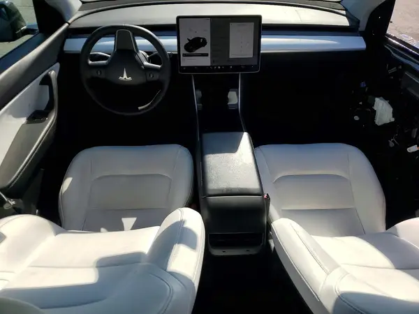 5YJYGDED0MF103962 2021 TESLA MODEL Y - Image 8