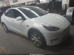5YJYGDED0MF105632 2021 TESLA MODEL Y