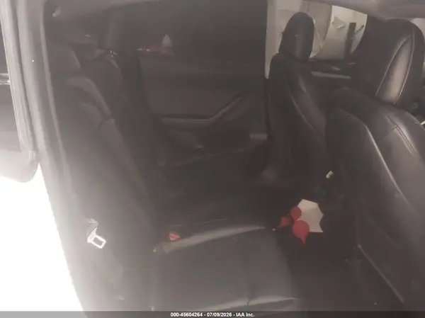 5YJYGDED0MF105632 2021 TESLA MODEL Y - Image 8