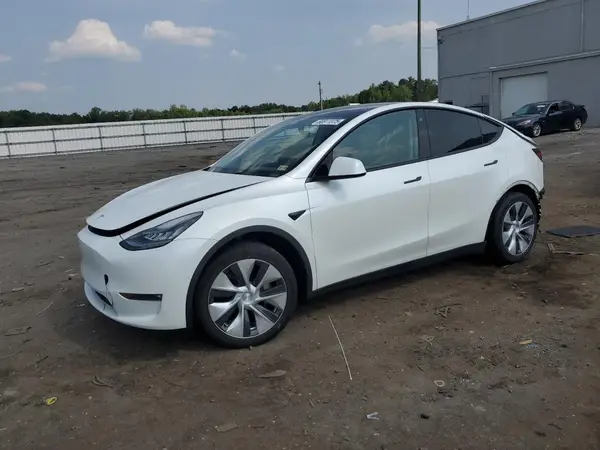 5YJYGDED0MF107493 2021 TESLA MODEL Y - Image 1
