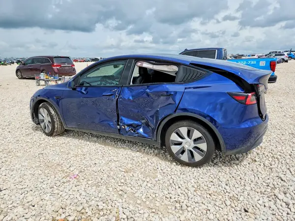 5YJYGDED0MF109356 2021 TESLA MODEL Y - Image 2