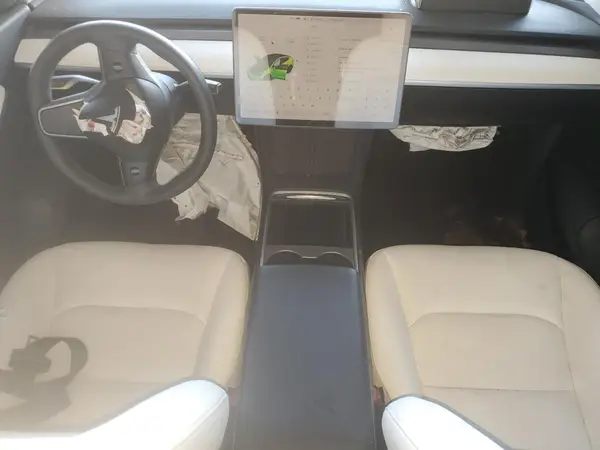 5YJYGDED0MF132572 2021 TESLA MODEL Y - Image 8