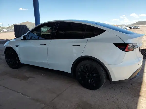 5YJYGDED1MF103629 2021 TESLA MODEL Y - Image 2