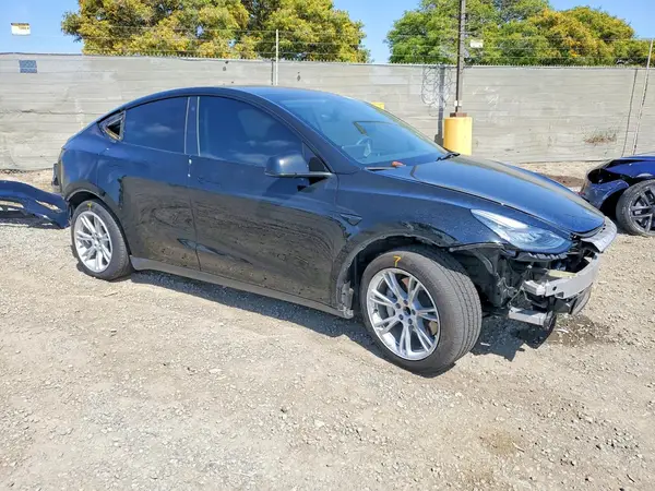 2021 TESLA MODEL Y COPART lot 53598166 auction photo 4
