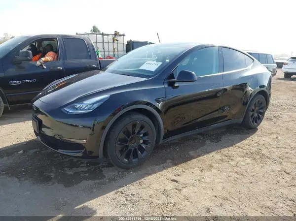 5YJYGDED2MF114042 2021 TESLA MODEL Y - Image 2