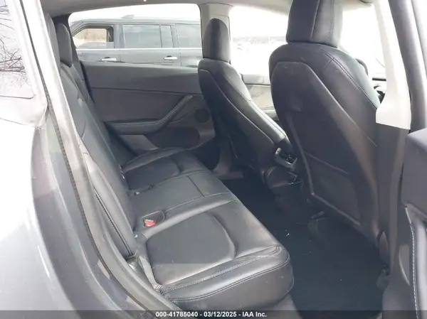 5YJYGDED2MF118205 2021 TESLA MODEL Y - Image 8