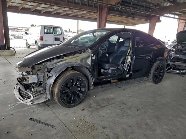 5YJYGDED2MF122884 2021 TESLA MODEL Y - Image 1