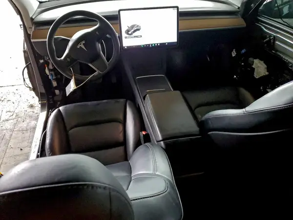 5YJYGDED2MF122884 2021 TESLA MODEL Y - Image 8