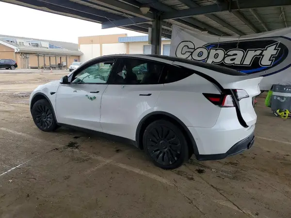 5YJYGDED2MF192725 2021 TESLA MODEL Y - Image 2